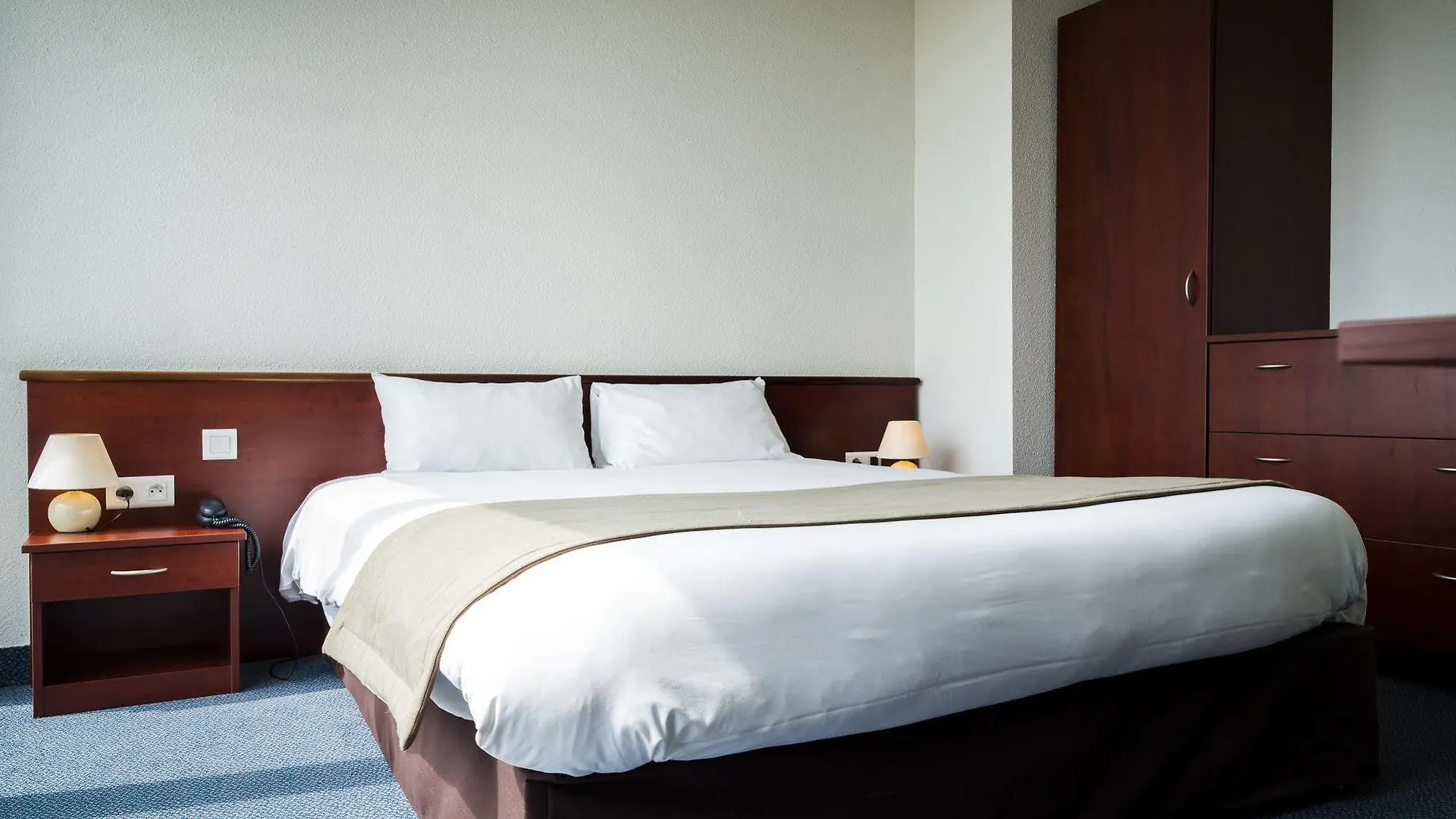 Brit Hotel - Restaurant Saint-Brieuc Langueux 3*,