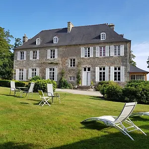 Les D'hotes Du Manoir De Roz-maria Bed & Breakfast