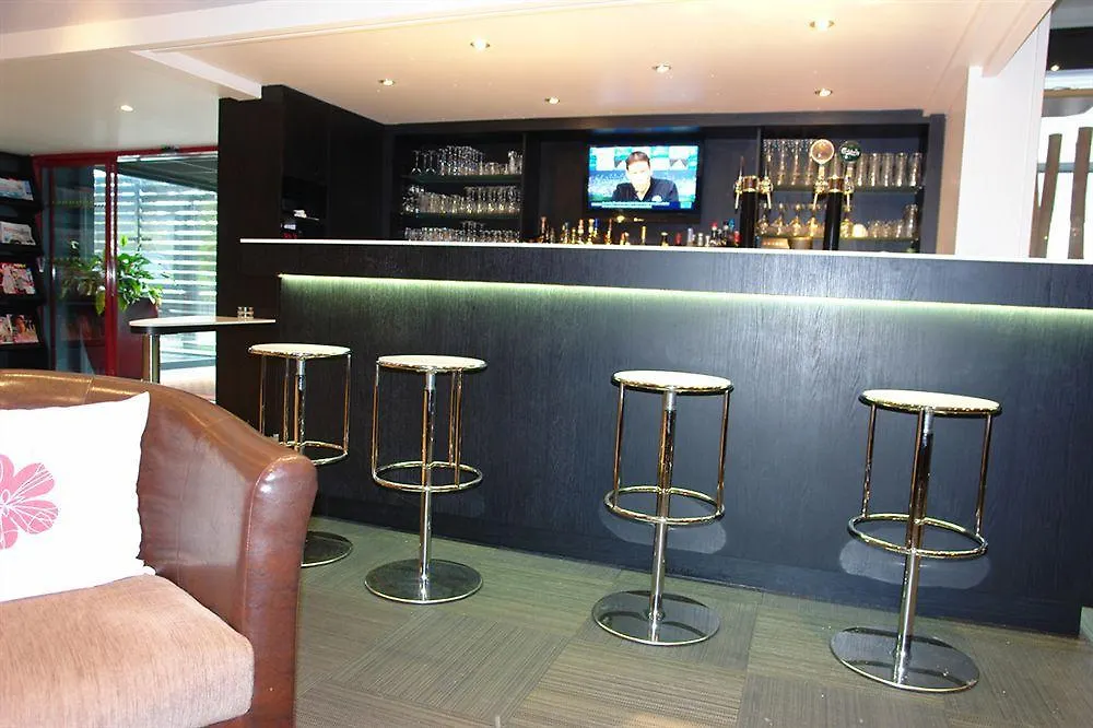 Brit Hotel - Restaurant Saint-Brieuc 랑규스