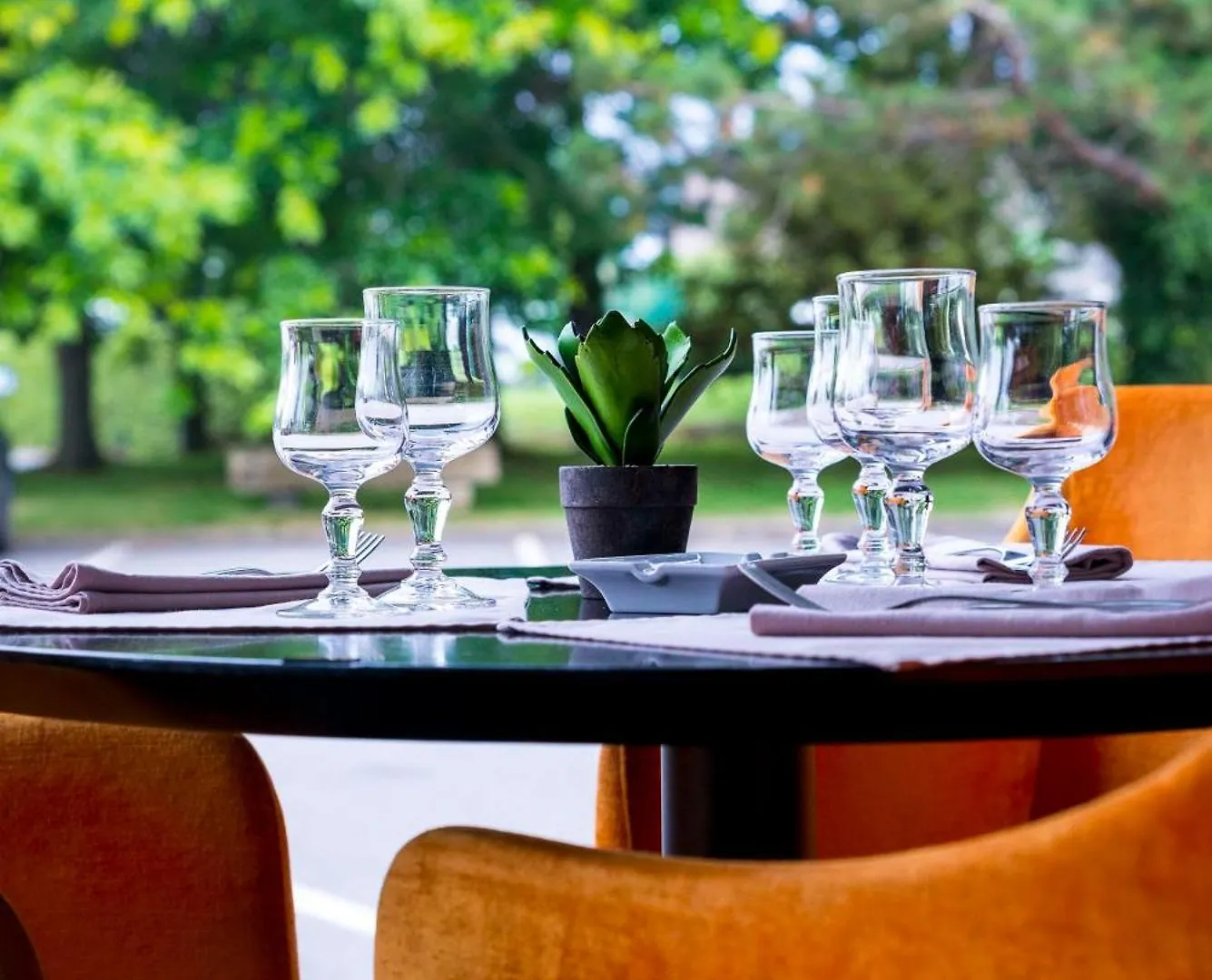 Brit Hotel - Restaurant Saint-Brieuc 랑규스